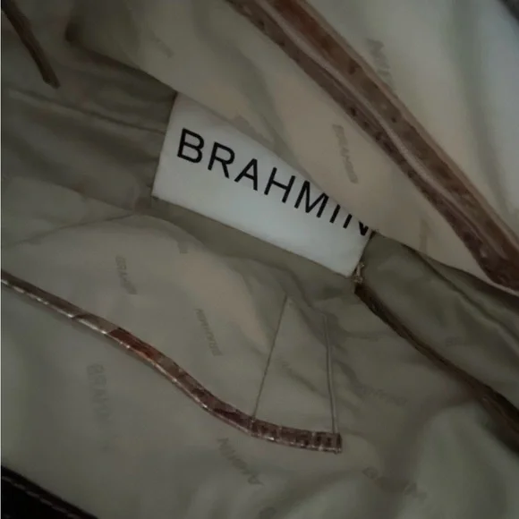 Brahmin Shira Genuine Shearling & Croc Embossed Leather Bucket Bag NWT - Picture 3 of 8